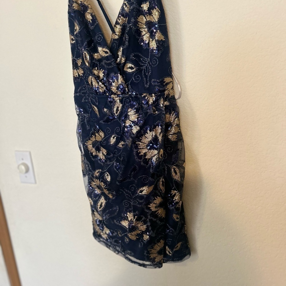 Lulus Small My Best Look Navy and Gold Sequin Surplice Bodycon
Mini Dress - Picture 4 of 12